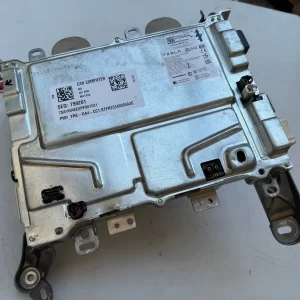 New OEM TESLA 2020-2023 MODEL Y MEDIA COMPUTER CONTROLLER MODULE 1787419-00-G