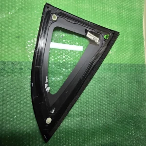 NEW GENUINE Tesla Model X Plaid RIGHT FRONT QTR WINDOW GLASS 1108158-00-G READ