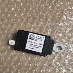 NEW OEM 2017-2020 Tesla Model 3 Rear Left Antenna Amplifier 1079735-00-A