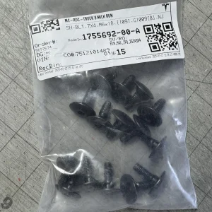 QTY 15 NEW OEM TESLA MODEL S 3 X Y BOLT 7X4 M6X18 1755692-00-A